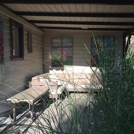 Holiday home Lesne Chatki Kaszuby Dziemiany