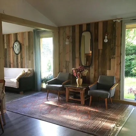 Lesne Chatki Kaszuby Holiday home Dziemiany